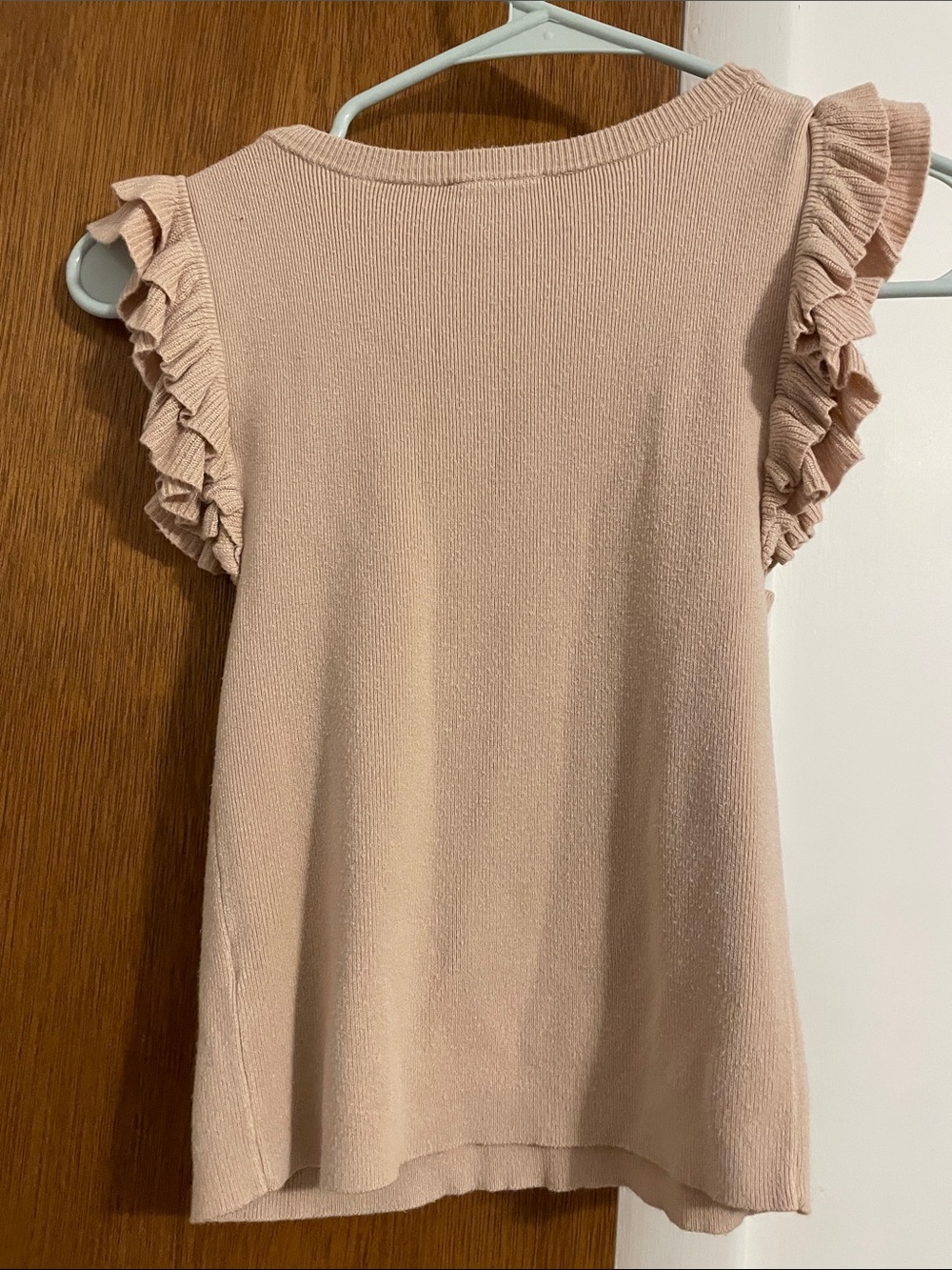Express Ruffle Sleeve Tank with Keyhole - Picture 3 of 3